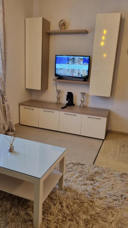 Charm 2 Palas Apartment Iasi Exterior foto
