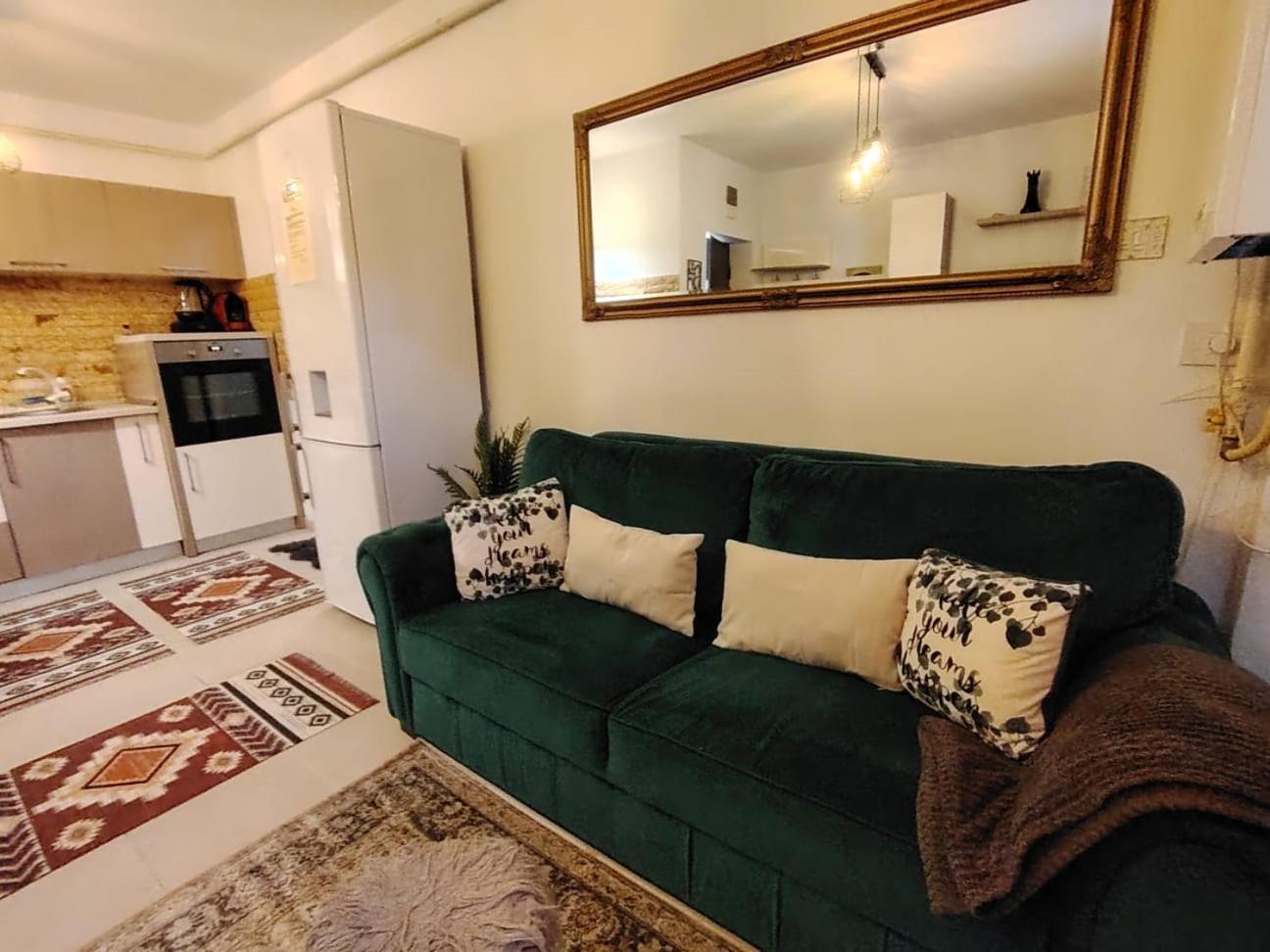 Charm 2 Palas Apartment Iasi Exterior foto